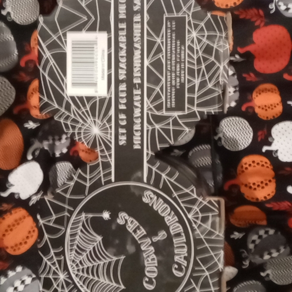 Halloween mugs set - Picture 5 of 5